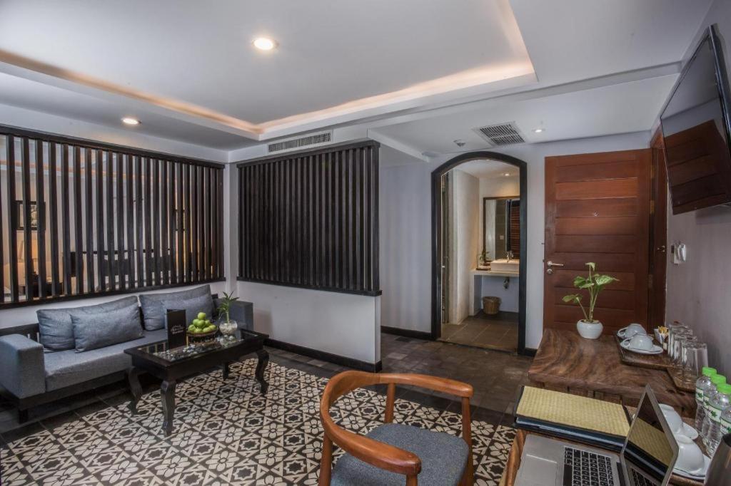 The Grand Cyclo Boutique Suite & Spa Siem Reap Exterior foto